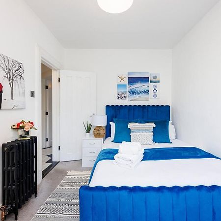 2 Bed Apartment Londra Dış mekan fotoğraf